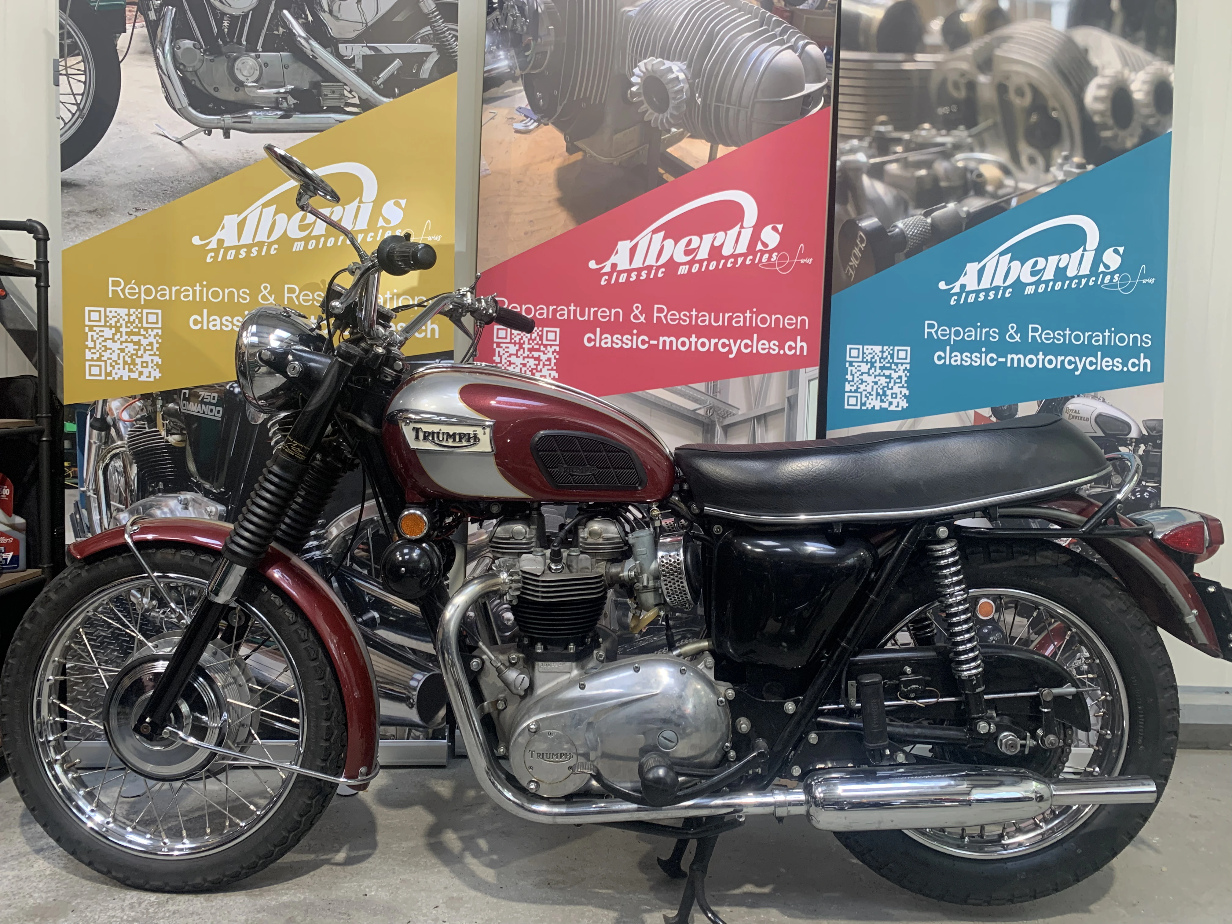 Triumph T120 R